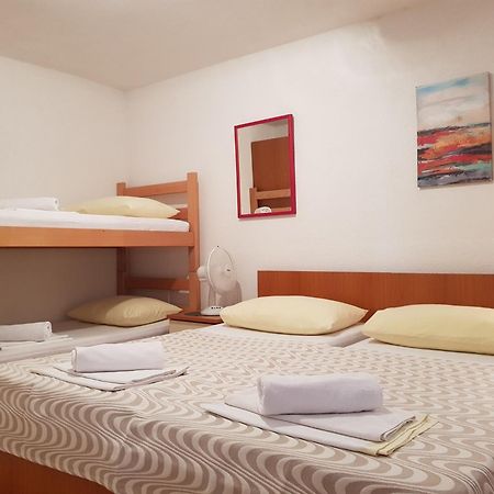 Apartmani Laguna Gradac  Buitenkant foto