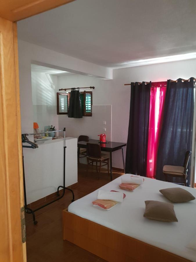 Apartmani Laguna Gradac  Buitenkant foto
