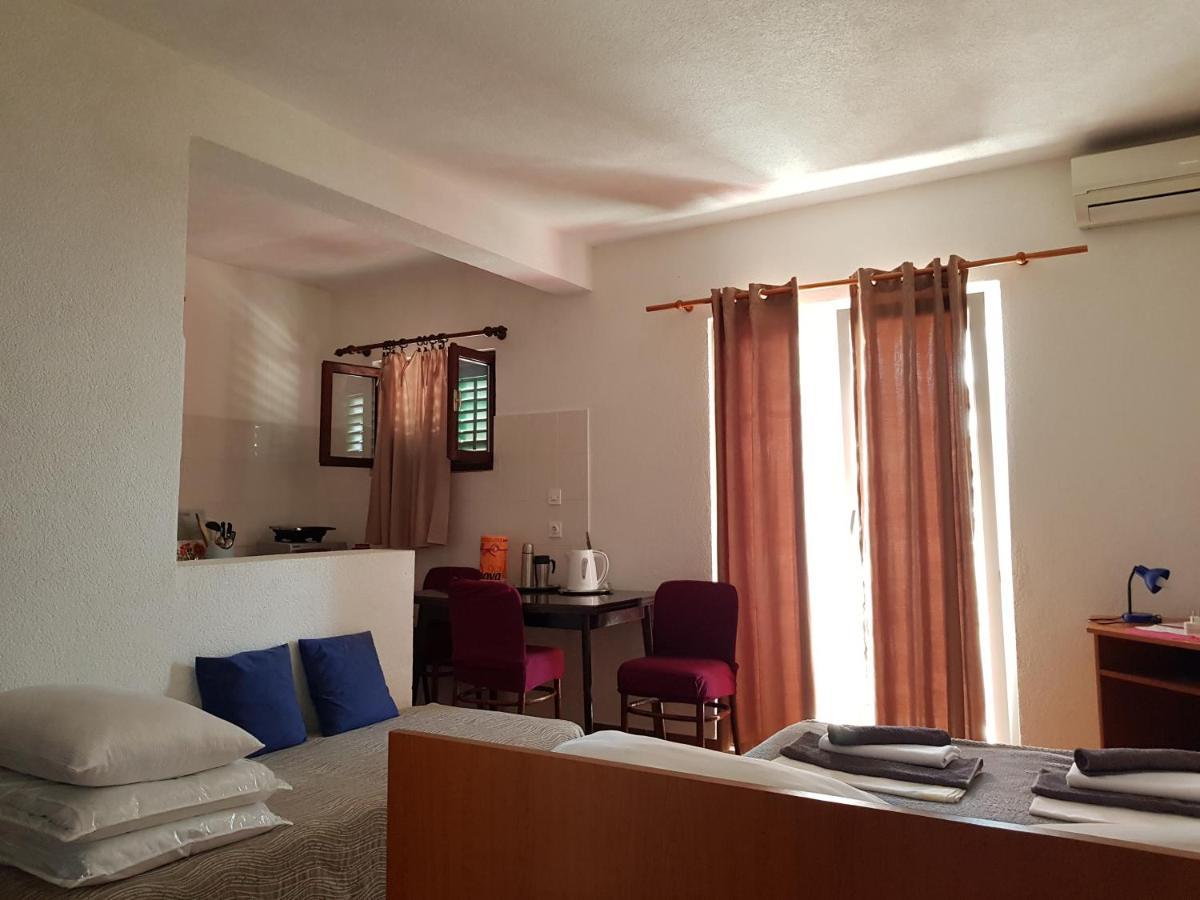 Apartmani Laguna Gradac  Buitenkant foto