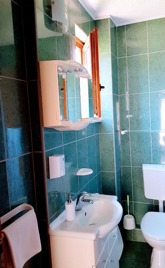 Apartmani Laguna Gradac  Buitenkant foto
