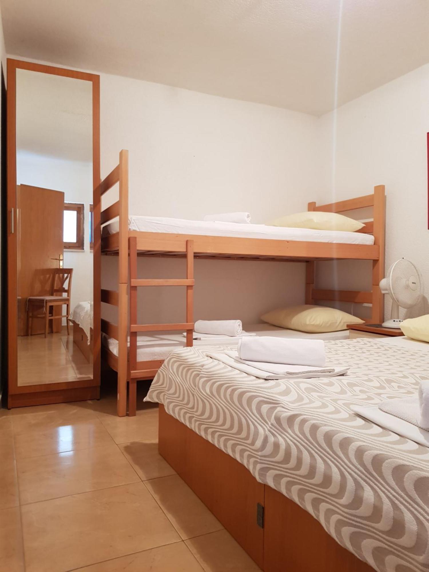 Apartmani Laguna Gradac  Buitenkant foto